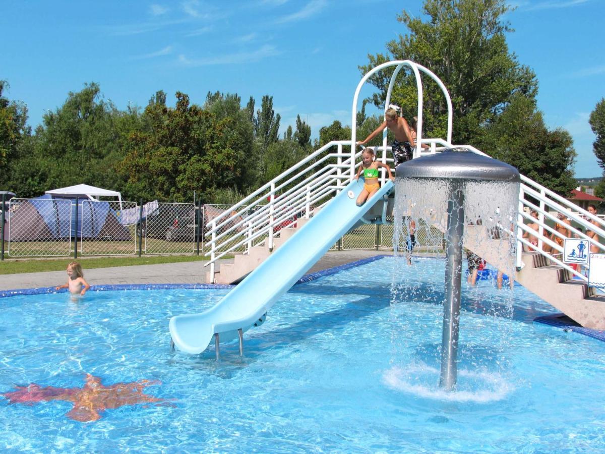 Holiday Home Balatontourist Fuered-1 By Interhome Balatonfüred Eksteriør billede