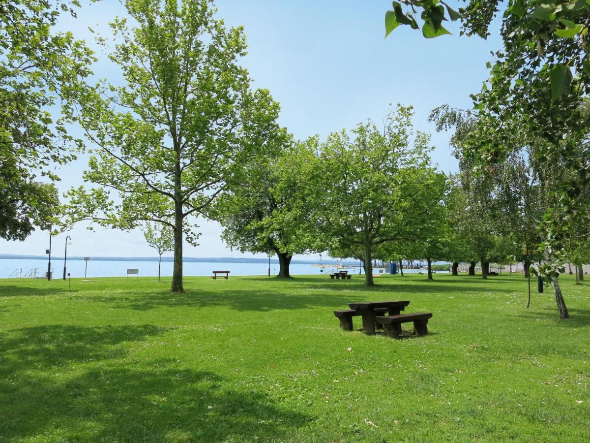 Holiday Home Balatontourist Fuered-1 By Interhome Balatonfüred Eksteriør billede